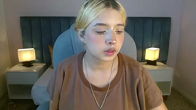 april bunnyy online show from 01/03/25, 07:07