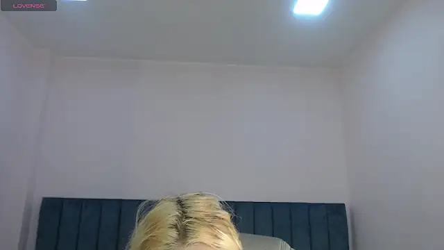 april bunnyy online show from 05/13/26, 08:27