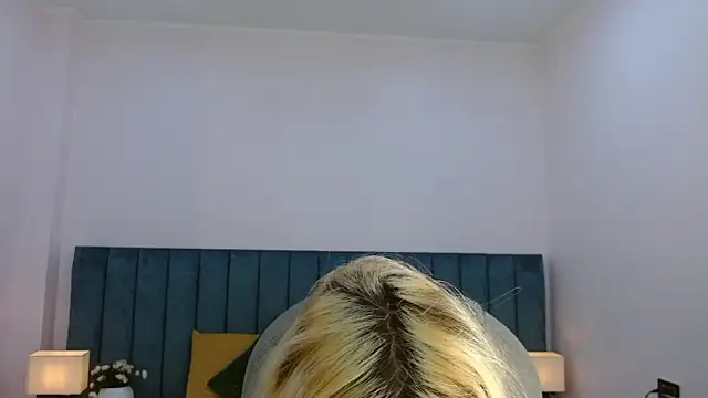 april bunnyy online show from 06/11/26, 12:32