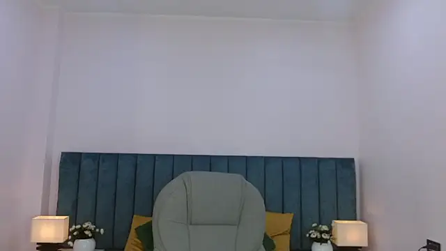 april bunnyy online show from 06/12/26, 09:25