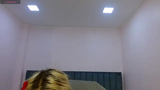 april bunnyy online show from 07/03/26, 08:15