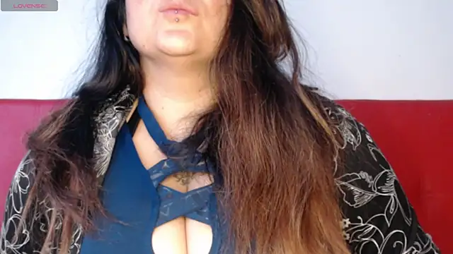 amydeepqueen online show from 12/13/24, 11:34