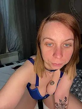 Snapshot of Aphrodite-22 chatting on 03/21/25, 01:01 Aphrodite-22 online show from 03/21/25, 01:01