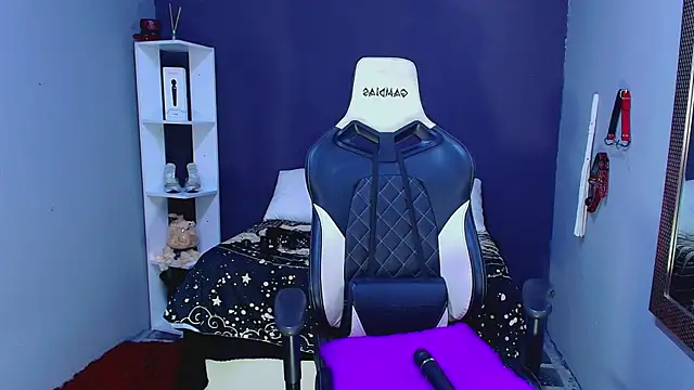 AmorMia online show from 03/19/25, 10:31