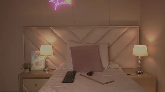  angela x online show from 07/22/26, 11:24