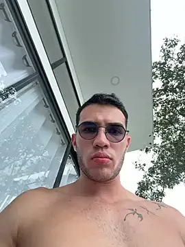 kevin white  online show from 07/08/26, 07:29