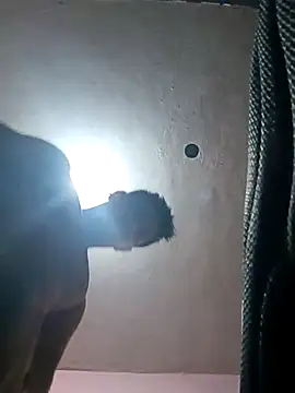 Snapshot of LiosArmando420 chatting on 09/20/25, 05:58 LiosArmando420 online show from 09/20/25, 05:58