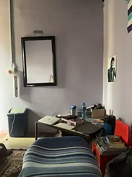 Snapshot of BringBackLostLover chatting on 12/18/25, 02:23 BringBackLostLover online show from 12/18/25, 02:23