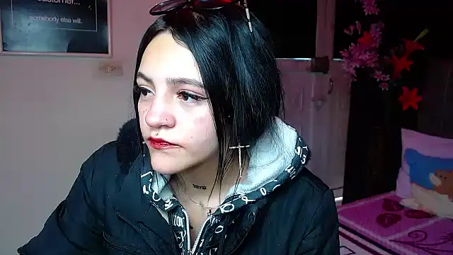 Violettasquirt online show from 01/14/26, 01:39