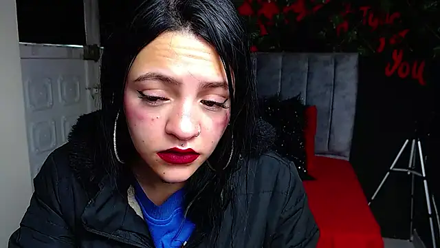 Violettasquirt online show from 05/14/26, 01:29