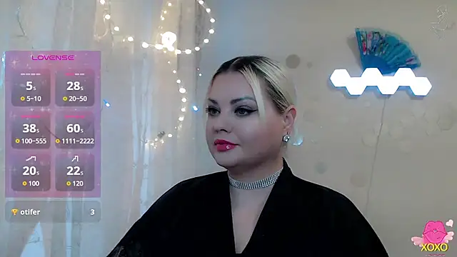 Snapshot of JewellKiss7 chatting on 02/22/26, 08:57 JewellKiss7 online show from 02/22/26, 08:57
