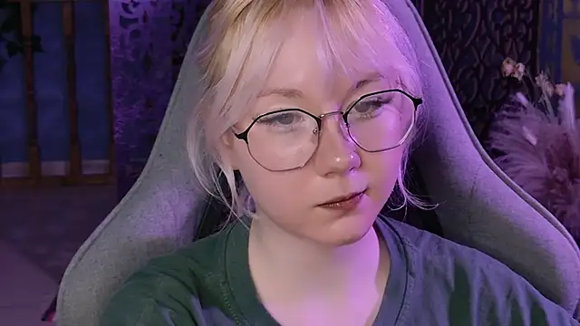 NancyMartinez online show from 12/17/24, 08:12