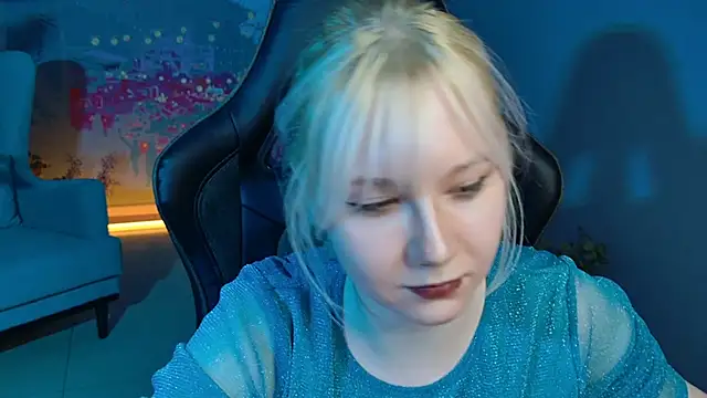 NancyMartinez online show from 12/20/24, 07:17