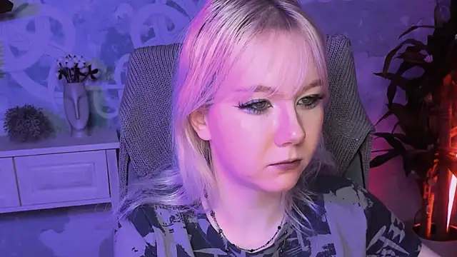 NancyMartinez online show from 01/10/25, 08:07