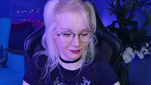 NancyMartinez online show from 01/13/25, 08:15