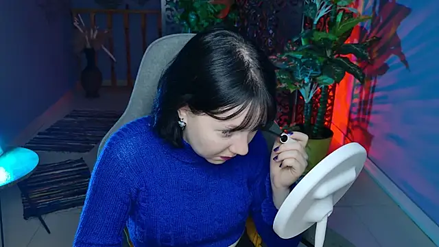 NancyMartinez online show from 12/04/25, 05:06