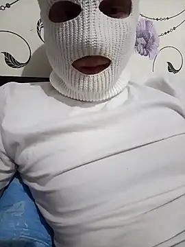 red red00 online show from 02/10/25, 02:37