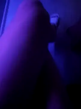 red red00 online show from 03/17/25, 07:37