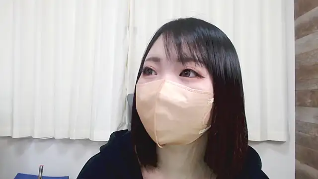 Snapshot of asahi_hime_69 chatting on 03/08/25, 11:37 asahi hime 69 online show from 03/08/25, 11:37