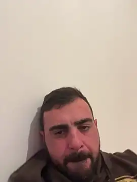 Snapshot of petan33 chatting on 01/14/25, 03:57 petan33 online show from 01/14/25, 03:57