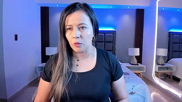 Susann Ross online show from 10/01/25, 10:54