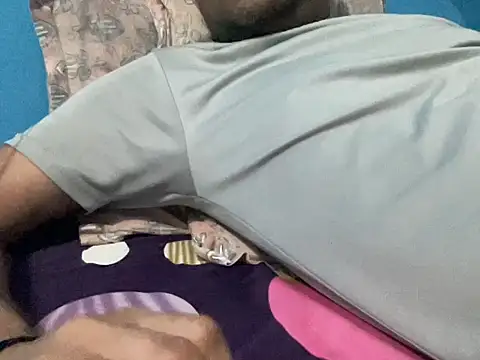 NiceBoy9099 online show from 09/14/25, 11:31