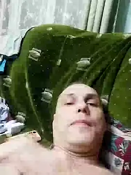 Pineapple04 online show from 01/12/25, 07:42
