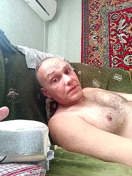 Pineapple04 online show from 09/19/25, 05:42