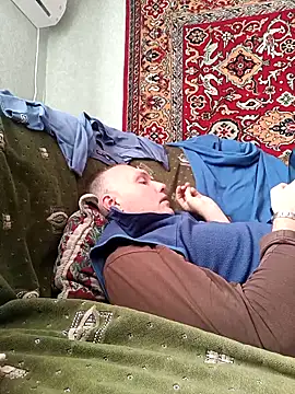 Pineapple04 online show from 10/04/25, 05:27