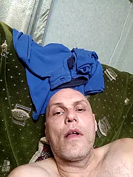 Pineapple04 online show from 10/20/25, 06:08