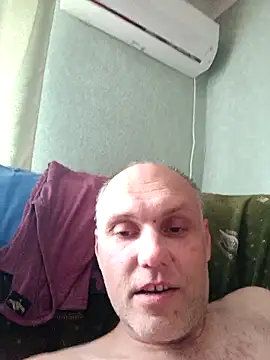 Pineapple04 online show from 05/14/26, 10:44
