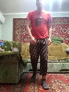 Pineapple04 online show from 05/15/26, 05:42