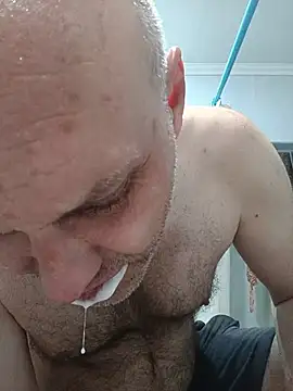Pineapple04 online show from 07/07/26, 03:09