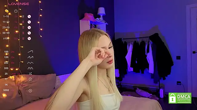 aneta alisha online show from 10/19/25, 12:50