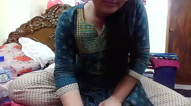 LovelyRose69 online show from 03/14/25, 04:51