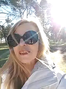 wiana online show from 01/16/25, 03:02