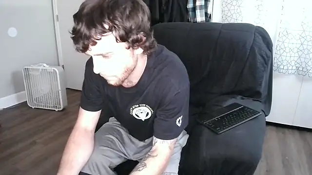 Snapshot of Boogieflex1 chatting on 09/26/25, 09:30 Boogieflex1 online show from 09/26/25, 09:30