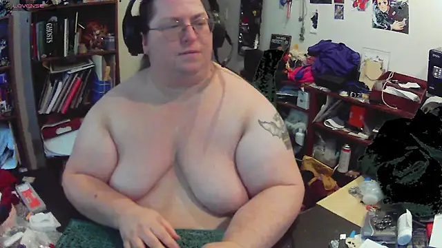 ShibariTurtleDuck online show from 06/10/26, 03:00