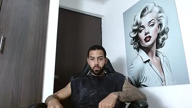 Hendry  online show from 10/28/25, 03:21