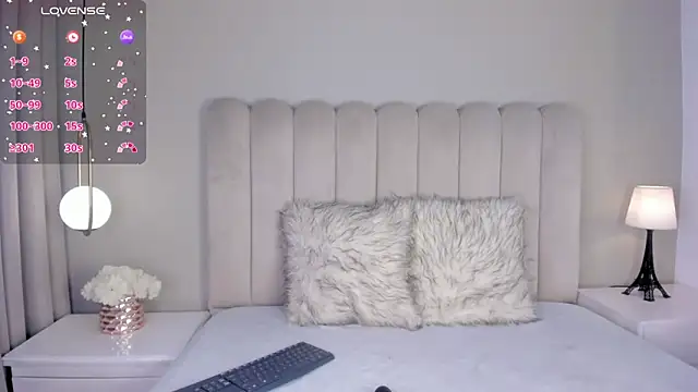 atenea roberts online show from 09/16/25, 05:36