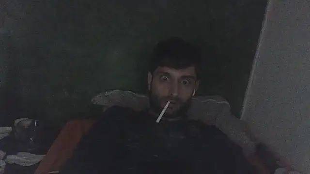 Xtremem00d online show from 12/21/25, 10:11