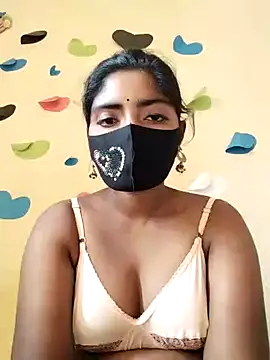 Lina-Rose online show from 02/28/25, 05:37