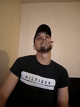 kx93 online show from 10/21/25, 05:13