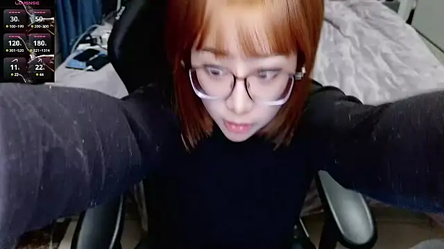 Snapshot of Angelababy001 chatting on 01/16/25, 02:19 Angelababy001 online show from 01/16/25, 02:19