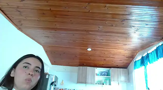 Cuty sexy hot online show from 12/31/24, 02:36