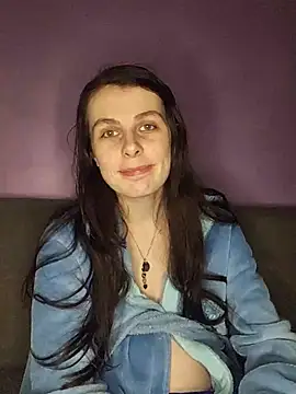 Snapshot of chachalette444 chatting on 02/15/25, 08:01 chachalette444 online show from 02/15/25, 08:01