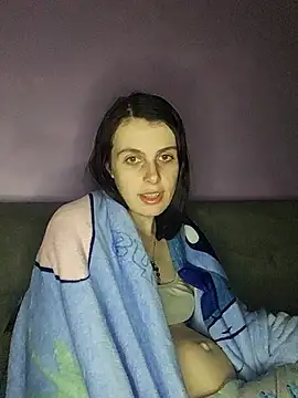 Snapshot of chachalette444 chatting on 03/11/25, 09:04 chachalette444 online show from 03/11/25, 09:04