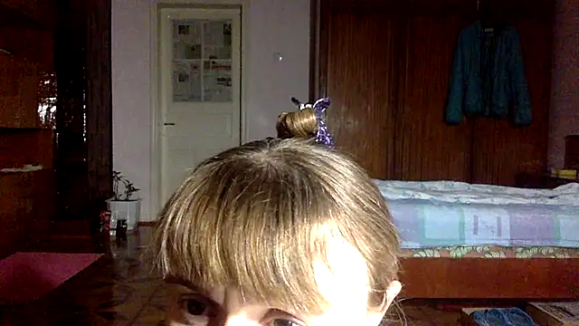 KlavdiaPetrivna online show from 10/01/25, 09:21