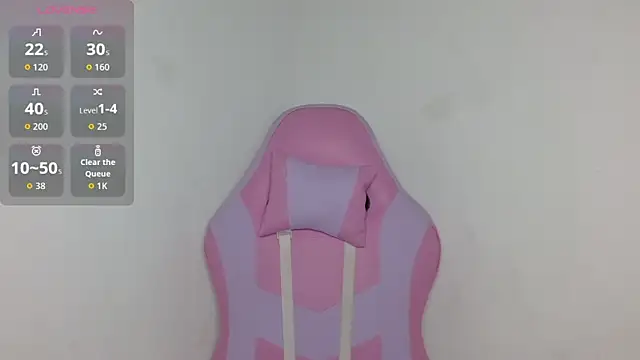 yulissa18 online show from 11/22/25, 09:25