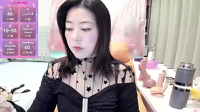 Crystal Wings online show from 01/06/25, 01:08